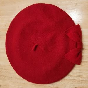 Aldo - wool red barrette